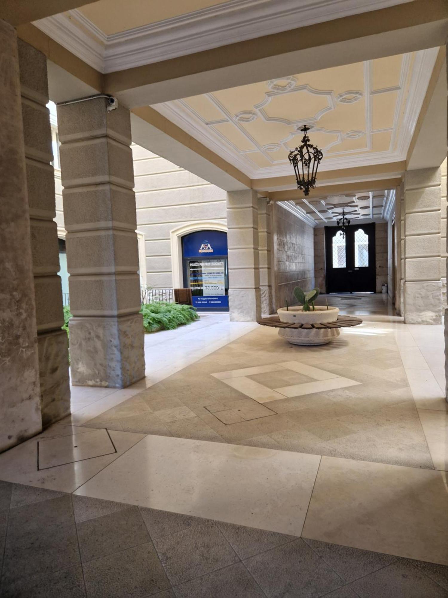 Tamborino Balcony Apartment - Salento Apartments Collection Lecce Luaran gambar